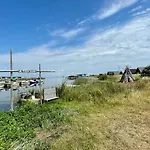 Harbour Living