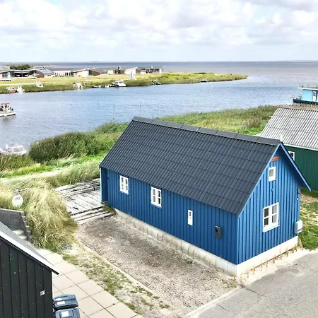 Harbour Living 펜션 *